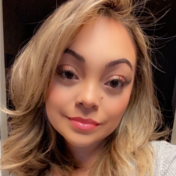 Meet your Posher! - Picture 1 of 1